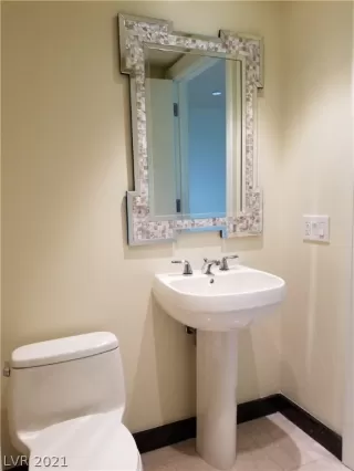 Photo #2: 2279730 Listing 