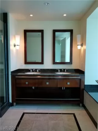 Photo #5: 2279730 Listing 