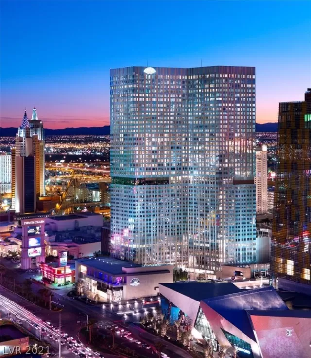 MLS: 2279756 Condo For Sale