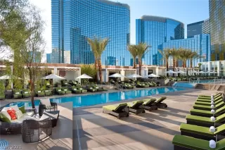 Photo #2: 2279756 Listing