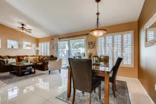 Photo #5: 2279774 Listing 