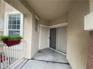 Photo #3: 2279791 Listing 