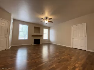 Photo #4: 2279791 Listing 