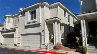 Photo #2: 2279800 Listing