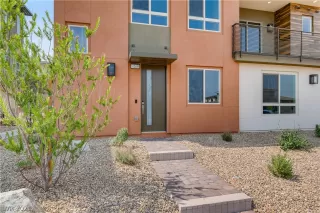 Photo #2: 2279802 Listing 