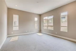 Photo #3: 2279802 Listing 