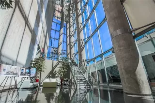 Photo #3: 2279840 Listing 