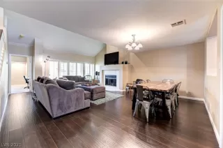 Photo #2: 2279927 Listing