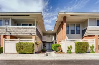 Photo #1: 2280035 Listing