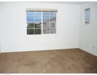 Photo #5: 2280041 Listing 