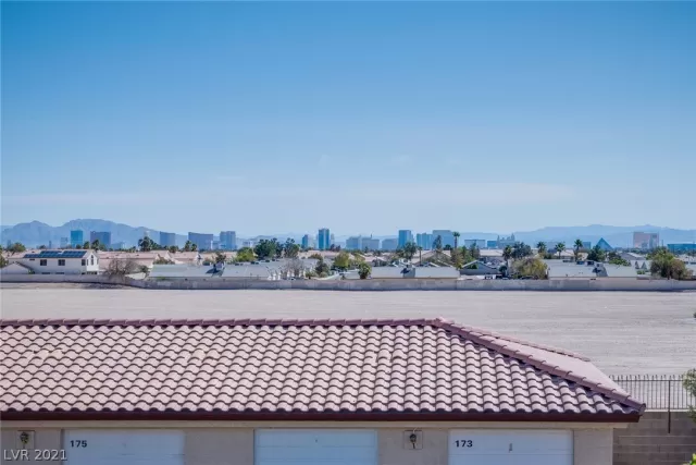 MLS: 2280058 Condo For Sale