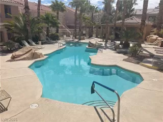 Photo #1: 2280122 Listing