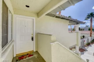 Photo #1: 2280124 Listing