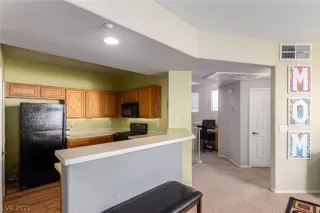 Photo #6: 2280159 Listing 