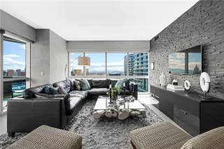 Photo #2: 2280178 Listing 