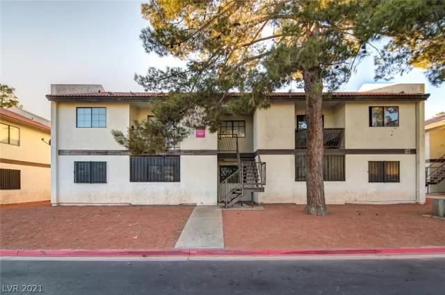 MLS: 2280192 Condo For Sale
