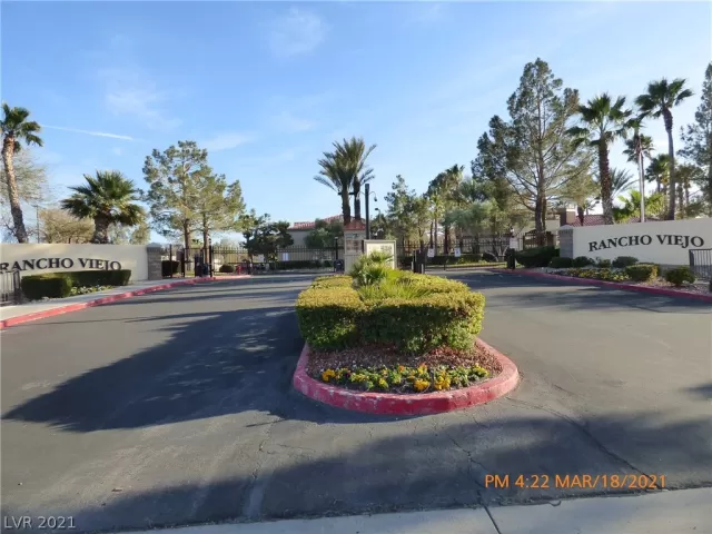 MLS: 2280244 Condo For Sale