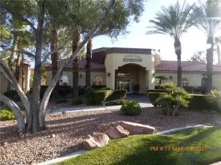 Photo #1: 2280244 Listing