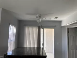 Photo #5: 2280263 Listing 