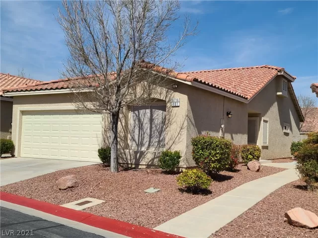 MLS: 2280264 Condo For Sale