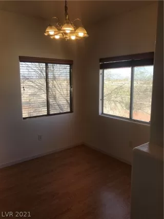 Photo #5: 2280299 Listing 