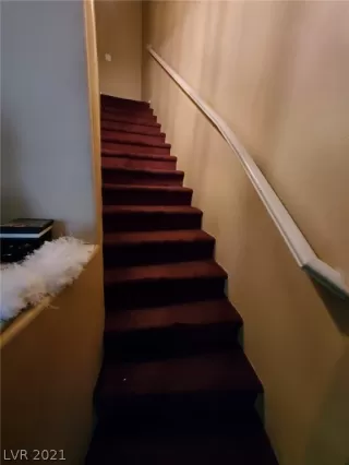 Photo #6: 2280346 Listing