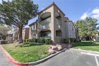 Photo #1: 2280353 Listing