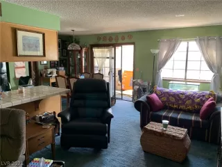 Photo #1: 2280364 Listing