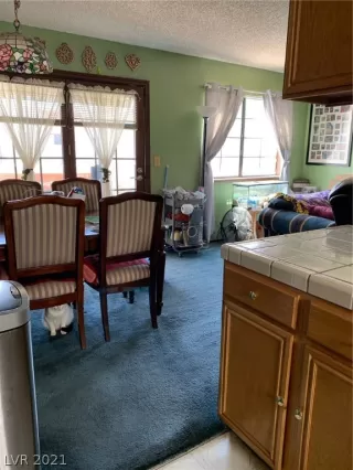 Photo #6: 2280364 Listing