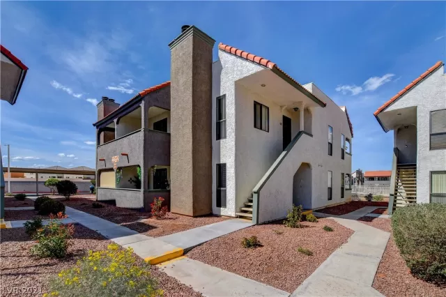 MLS: 2280395 Condo For Sale