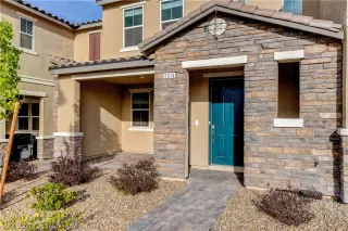 Photo #1: 2280411 Listing