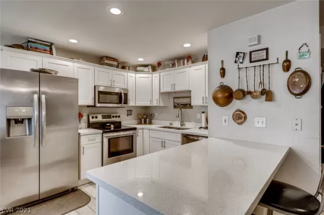 MLS: 2280476 Condo For Sale