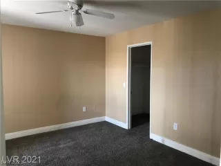 Photo #5: 2280498 Listing 