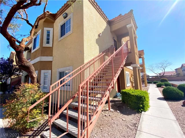 MLS: 2280593 Condo For Sale