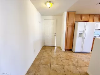 Photo #2: 2280593 Listing 