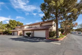 Photo #2: 2280694 Listing 