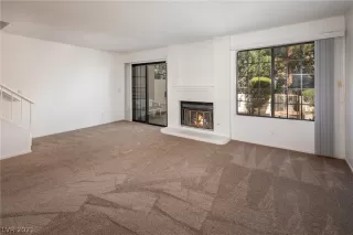 Photo #6: 2280694 Listing 