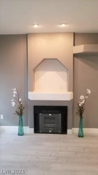 Photo #1: 2280719 Listing