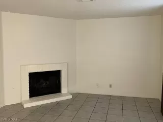 Photo #3: 2280726 Listing 