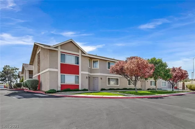 MLS: 2280836 Condo For Sale