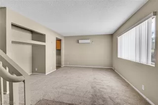 Photo #3: 2280836 Listing 