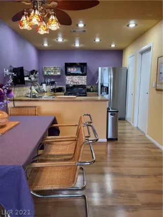 Photo #2: 2280844 Listing 