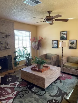 Photo #6: 2280844 Listing 