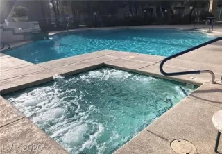 Photo #2: 2280848 Listing