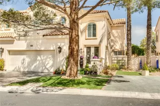 Photo #2: 2280865 Listing 