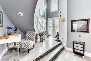 Photo #5: 2280865 Listing 