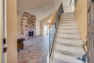 Photo #3: 2280886 Listing 