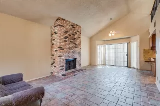 Photo #5: 2280886 Listing 