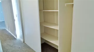 Photo #6: 2280946 Listing 