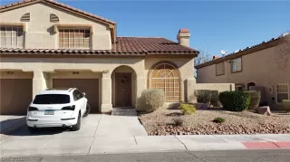 Photo #1: 2281096 Listing